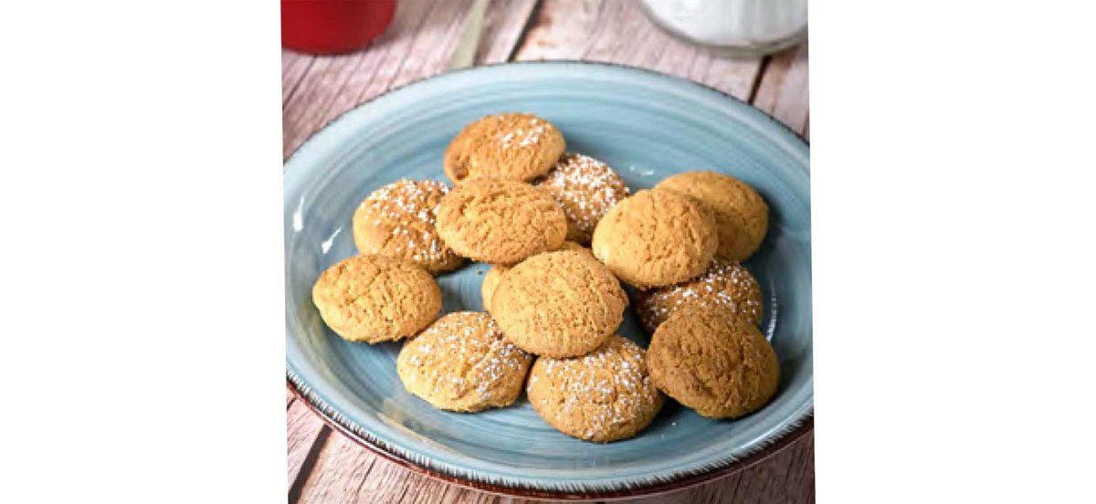 Blue plate full of cookies